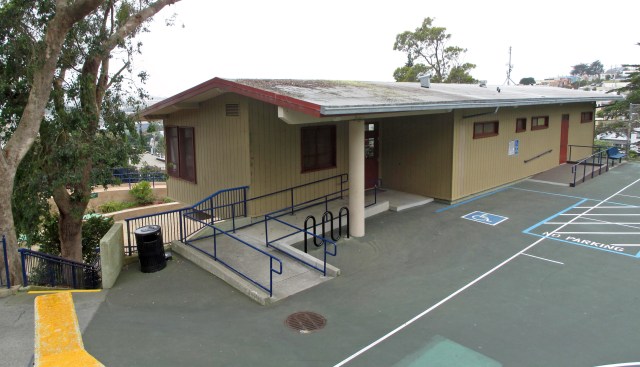 Sunnyside-Clubhouse-c-2017_08_29