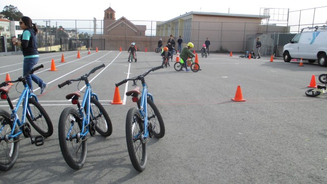 YBike event at Sunnyside Elementary School. Photo: Sunnyside Neighborhood Association.