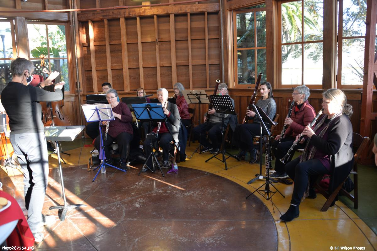 Holiday Party 2021, Sunnyside Neighborhood Association. Photo: Bill Wilson